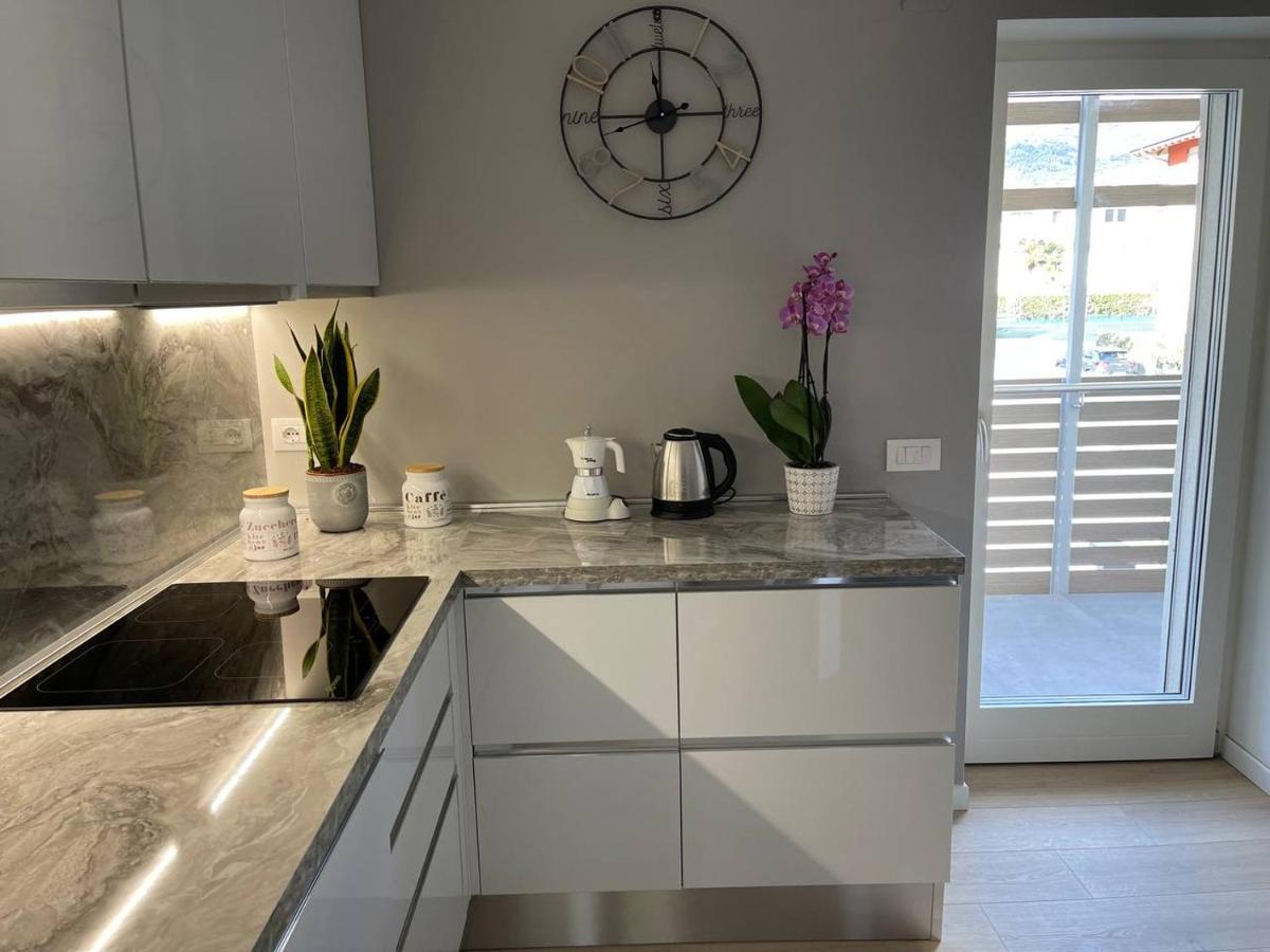 Le Terrazze Living Appartement Riva del Garda Buitenkant foto