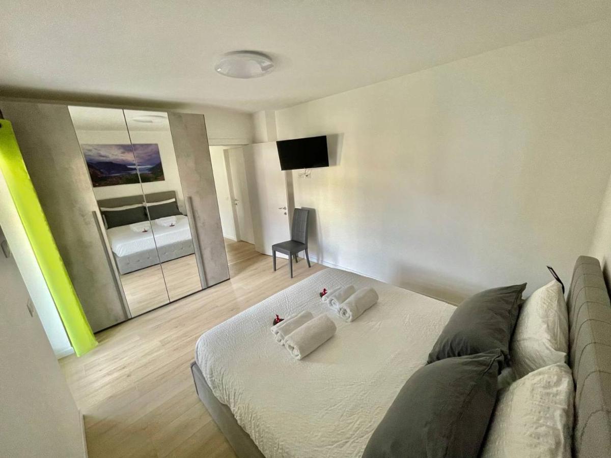 Le Terrazze Living Appartement Riva del Garda Buitenkant foto