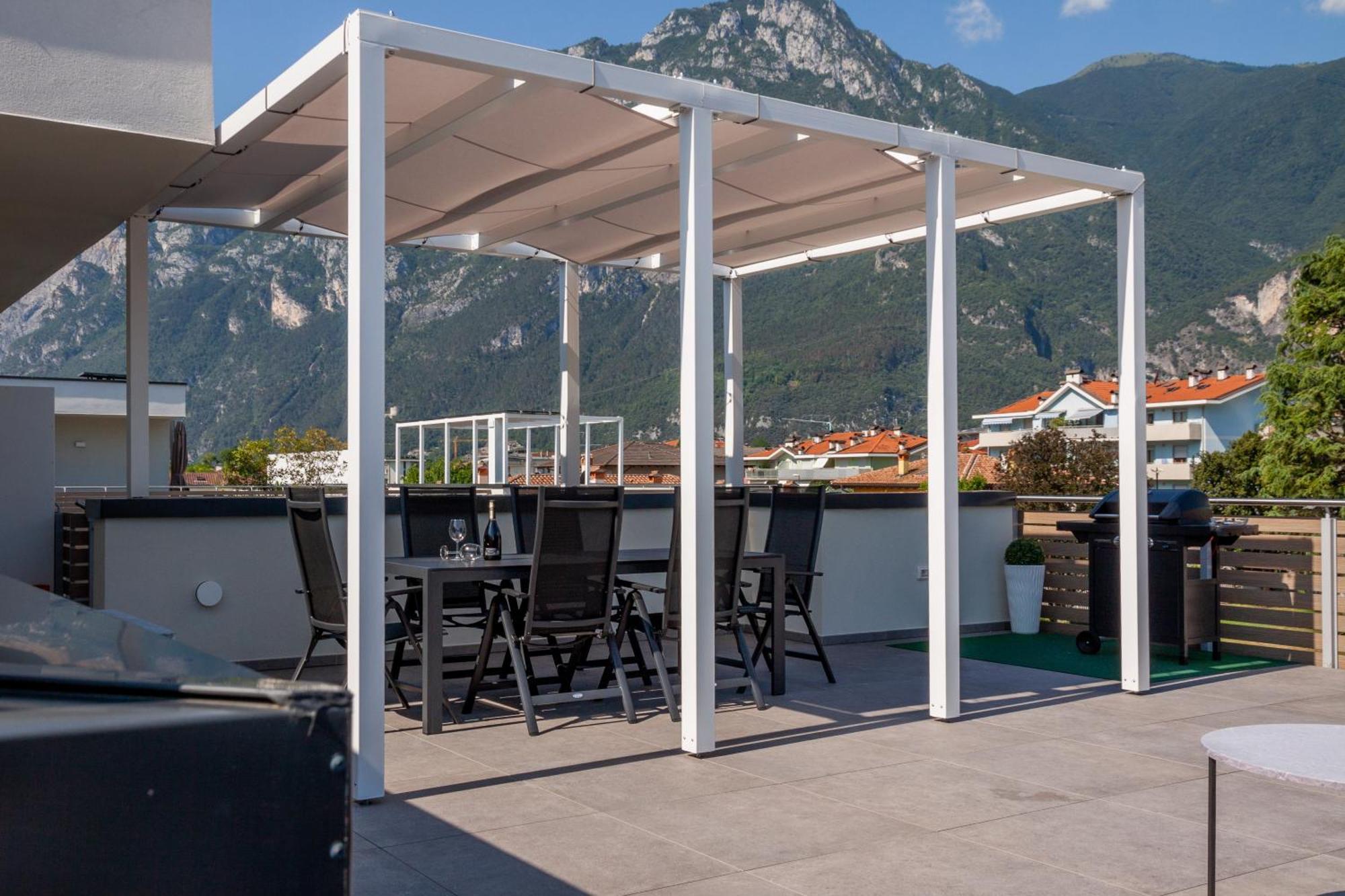 Le Terrazze Living Appartement Riva del Garda Buitenkant foto
